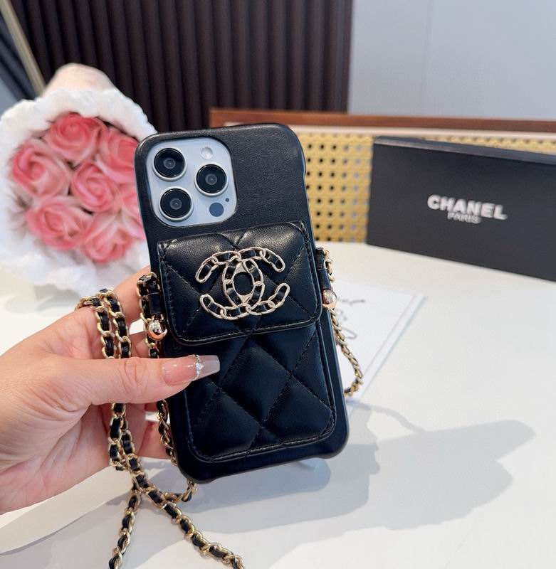 Chanel iPhone13-16Pro max 052120